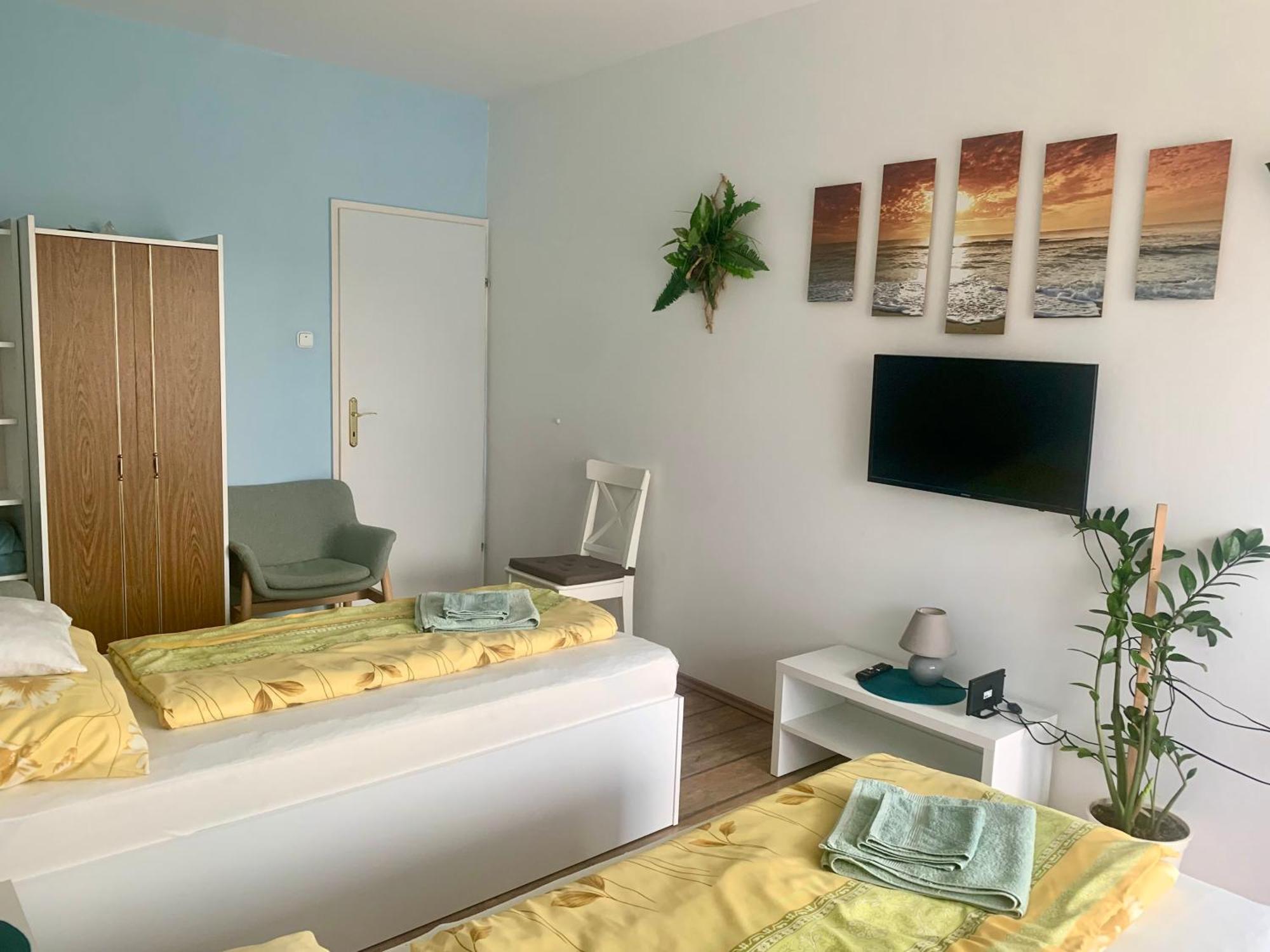 Aloe Apartman ショプロン エクステリア 写真